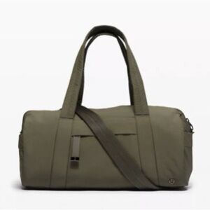 Lululemon Olive Green Unisex Duffel Bag
